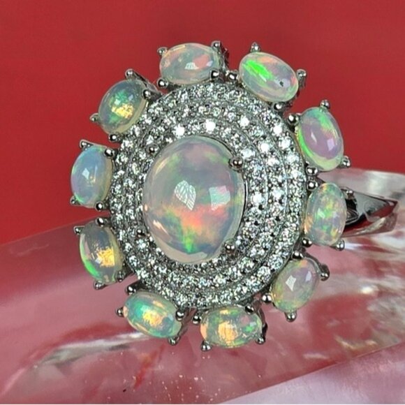 925 Sterling Silver Ring 8.5 with Natural White Opal Gem - Picture 11 of 11